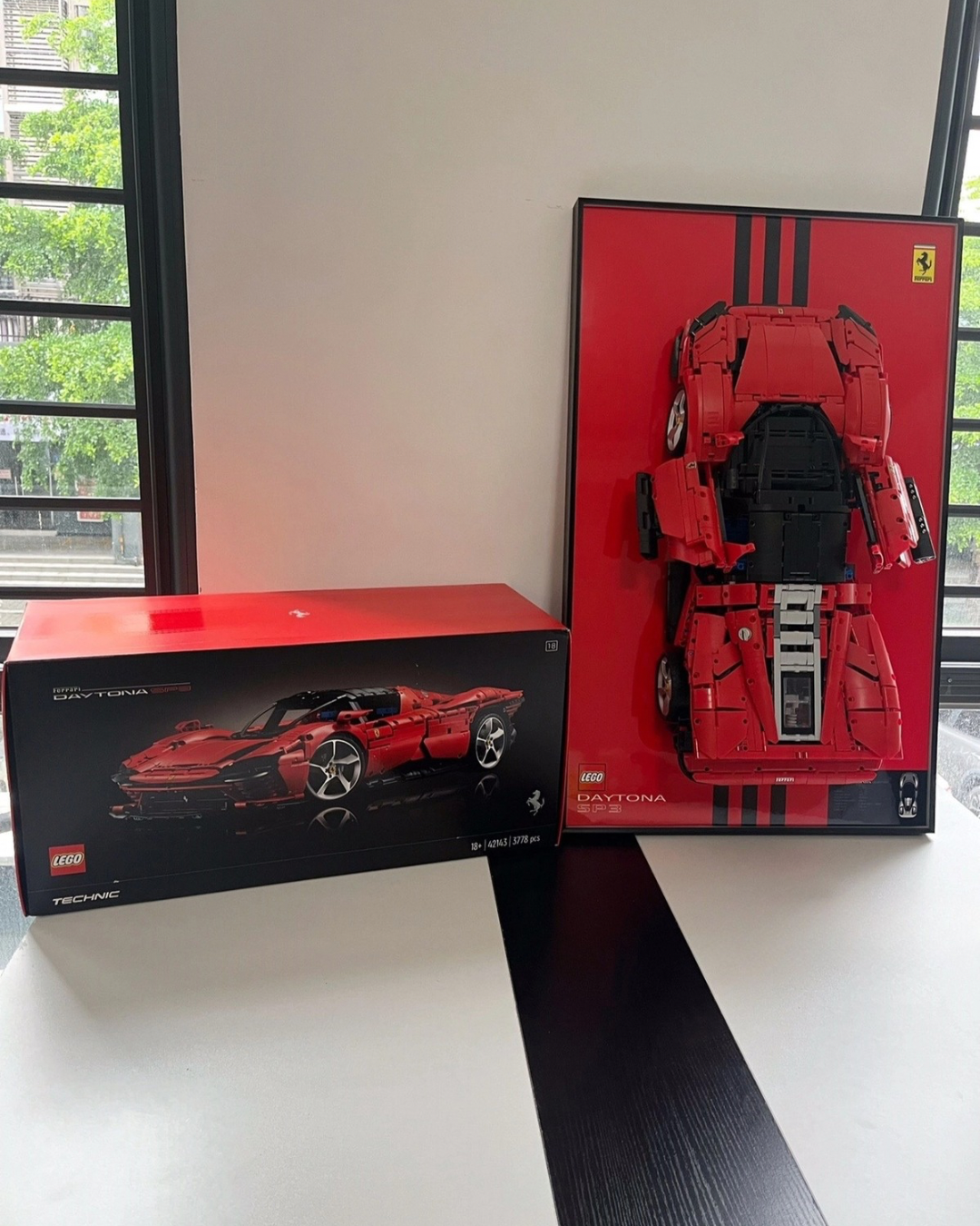 Smart RC Ferrari Display